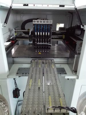 High speed pick and place machine 6 heads 25000CPH of bulb light electronic feeder
